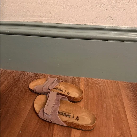 Birkenstock Women's Taupe Suede Adjustable Slide Sandals - Picture 2 of 2